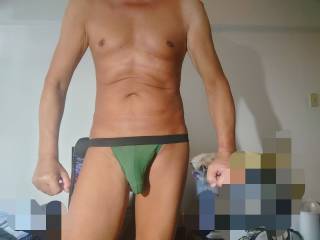 792171.jpg (167KB)