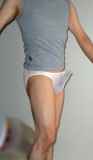 814002.jpg 
								(15KB)